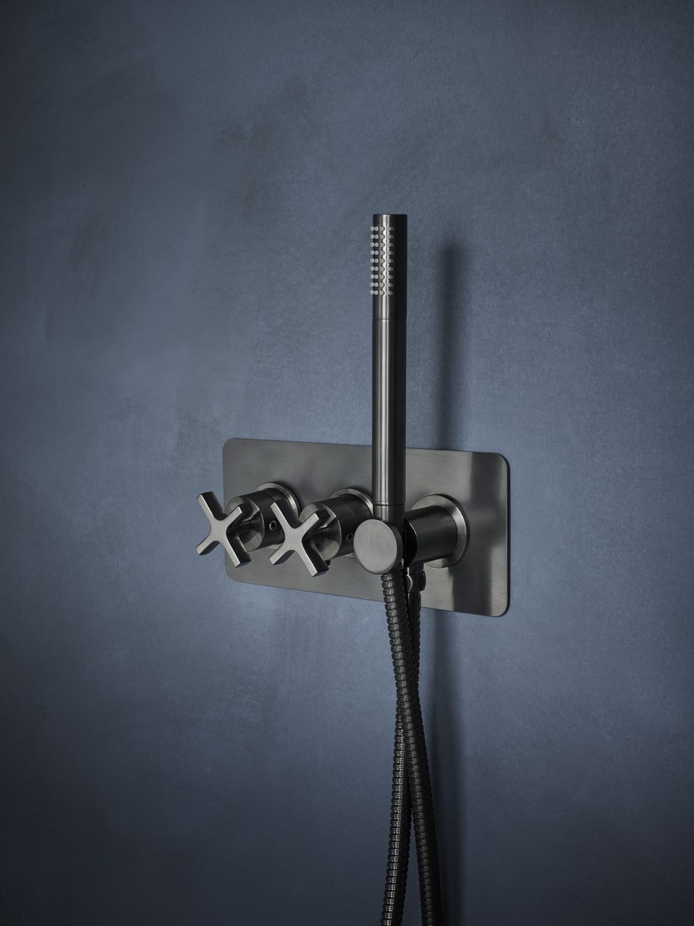 COALBROOK  BANK   2 OUTLET SHOWER VALVE WITH HANDSHOWER