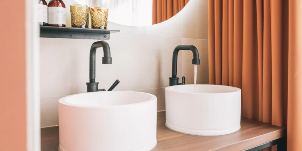 JEE-O soho basin mixer - RAW